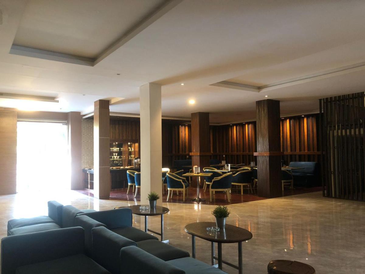 Hotel Aruni Ancol Jakarta Exterior foto